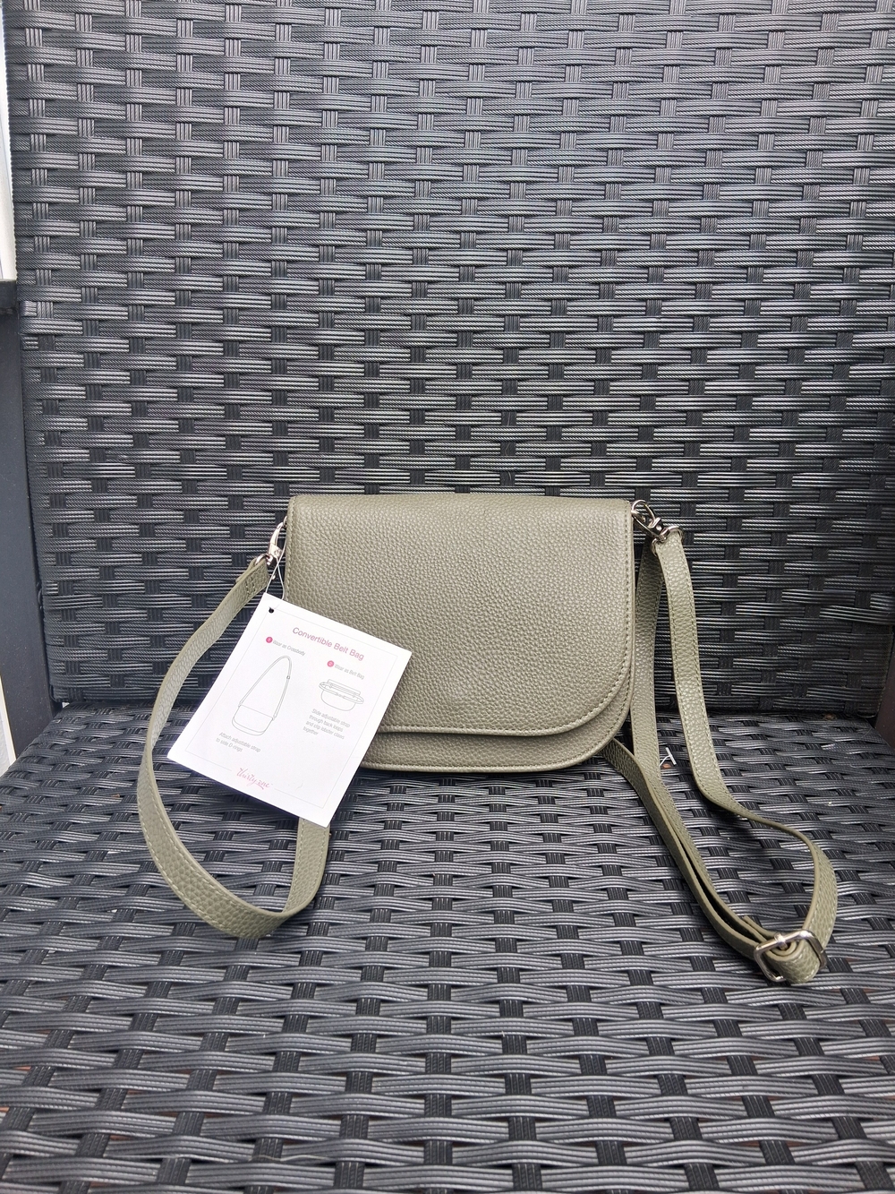 Thirty One Olive Convertible Belt Bag NWT